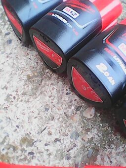 Milwaukee M12 Akumulátory baterie 1,5 - 4 Ah - 3