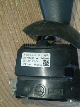 Páčka ovládání pod volantem - pravá A0095452324 - 3