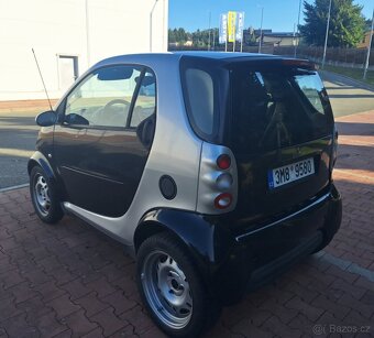 Micro compact car smart fortwo 0.6i 40kw rok 2001 nova stk - 3