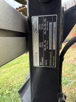 Nosič kol WHISPBAR WBT31 na tažné zařízení (pro 3 kola) - 3