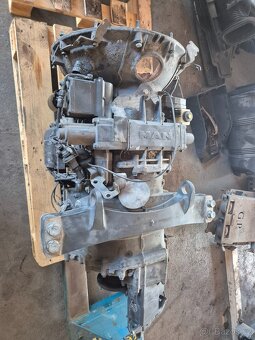 Prodám převodovku Scania - 3