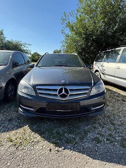 Mercedes benz C204 - 3