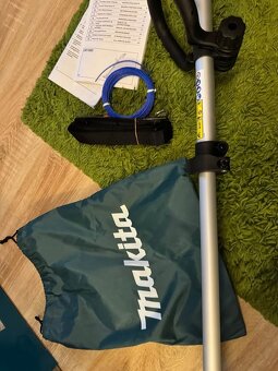 Makita UR100DZ - 3