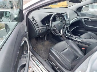 HYUNDAI I40 MAX VÝBAVA LUXURY - 3