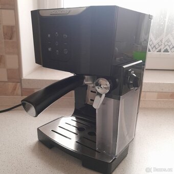 Kávovar Sencor SES4040bk - 3