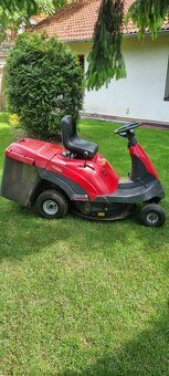 Zahradní rider -traktůrek MOUNTFIELD Castelgarden 135HD - 3