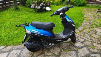 Prodám: Skutr Motorro GUGITA 4T 50ccm s helmou Cassida - 3