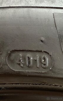 4x235/40/19 Michelin Primacy 4 - 3