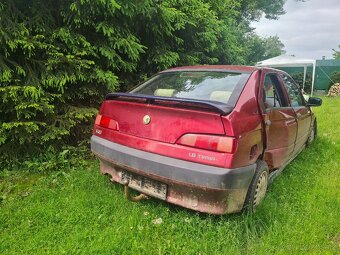 PRODÁM ALFA ROMEO146 - 3