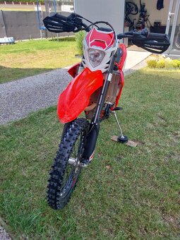 BETA RR 39O MY 21 - 3