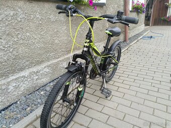 Prodám dětské kolo vel 20 - 3