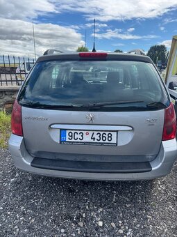 Peugeot 307 - 3