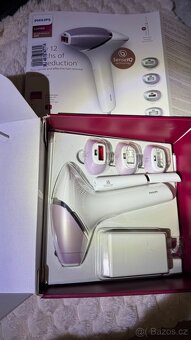 Epilátor Philips Lumea IPL 8000 BRI949/00 bílý+depilátor+tač - 3