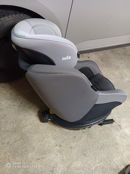 Autosedačka Joie - 3