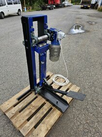 Kovářská válcovací stolice - 3