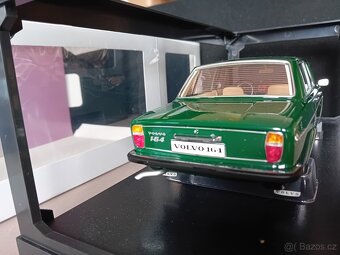 Volvo a BMW 1:18 Triple9 - 3