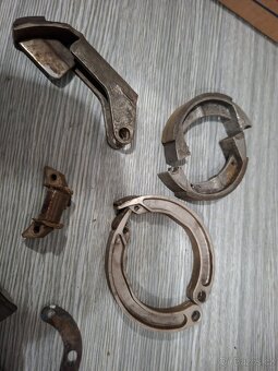 Jawa babetta 210 - rozbehova celist + další dily - 3