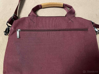 Značková taška přes rameno na notebook - nová - 3