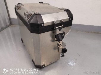 Hliníkový moto kufr - 3