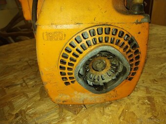 Stará motorová pila - 3