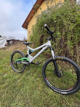 Commencal supreme dh kolo - 3