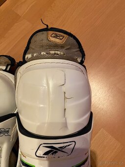 Hokejové holení chrániče REEBOK velikost 15" - 3