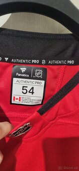 Hokejovy dres Connor Bedard, NHL Chicago - 3