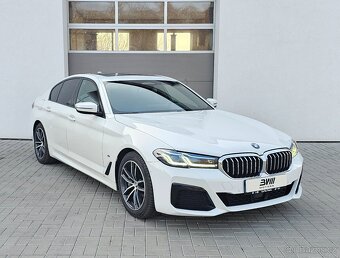 BMW Řada 5, 530d xDrive - 3