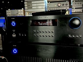 ROTEL RC-1590 + RB-1590 (r.2022) TOP STAV, kompletní balení - 3
