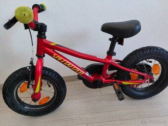 Dětské kolo Specialized Riprock 12" + balanční kolečka - 3