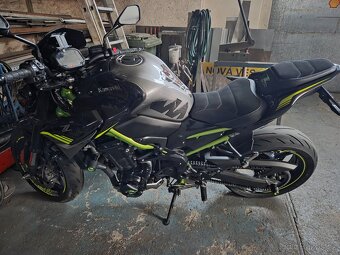 Kawasaki z 900 - 3