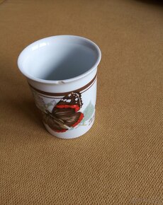 Prodám značkový hrnek s motýlem Vanessa Atalanta (SLEVA) - 3