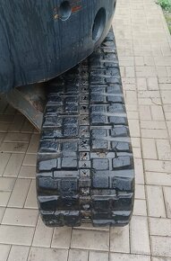 5t minibagr New Holland Kobelco E50 - 3
