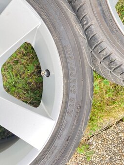 Kola, pneumatiky a rozšiřovací podložky na Smart ForTwo - 3