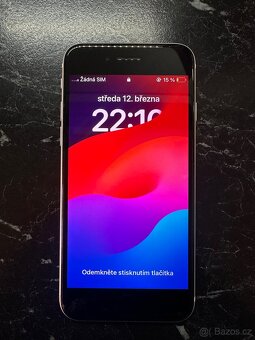iPhone SE- 2020 - 3