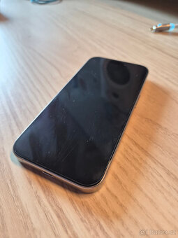 iPhone 15 Pro 128GB - 3