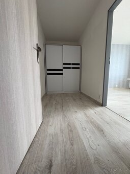 Pronájem prostorného bytu 4+1, 79 m² – Hroznětín - 3