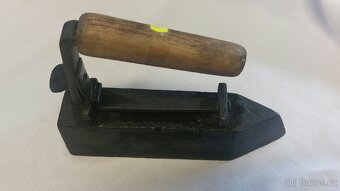 Starožitná žehlička - 3