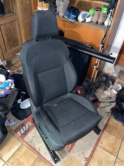 Sedacka spolejezdce Skoda Superb 3V 2015+ el., výhřev - 3