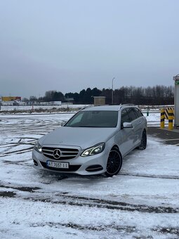 Mercedes-Benz W212 - 3