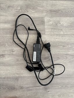 Prodám notebook Lenovo IdeaPad 330 – funkční - 3