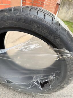 Michelin Pilot Sport, velikost 245/45ZR20 2ks pneu - 3