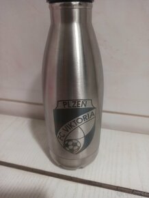 Prodám láhev FC Viktoria Plzeň - 3