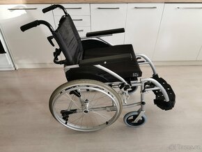 Invalidní mechanický vozík se zárukou - 3