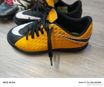 Dětské kopačky Nike a Adidas - 3