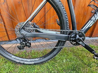 Specialized KARBON vel. L - 3