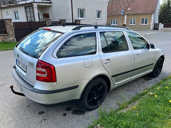 Škoda Octavia combi 2.0 tdi - 3