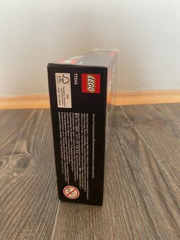 Lego Speed Champions 77245 Aston Martin Aramco F1 - 3