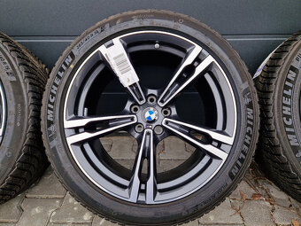 5x112 r19 kola bmw m5 disky alu 19 BMW M5 elektrony 285 40 - 3
