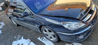 Prodám náhradní díly na Peugeot 607 2.7HDi - 3